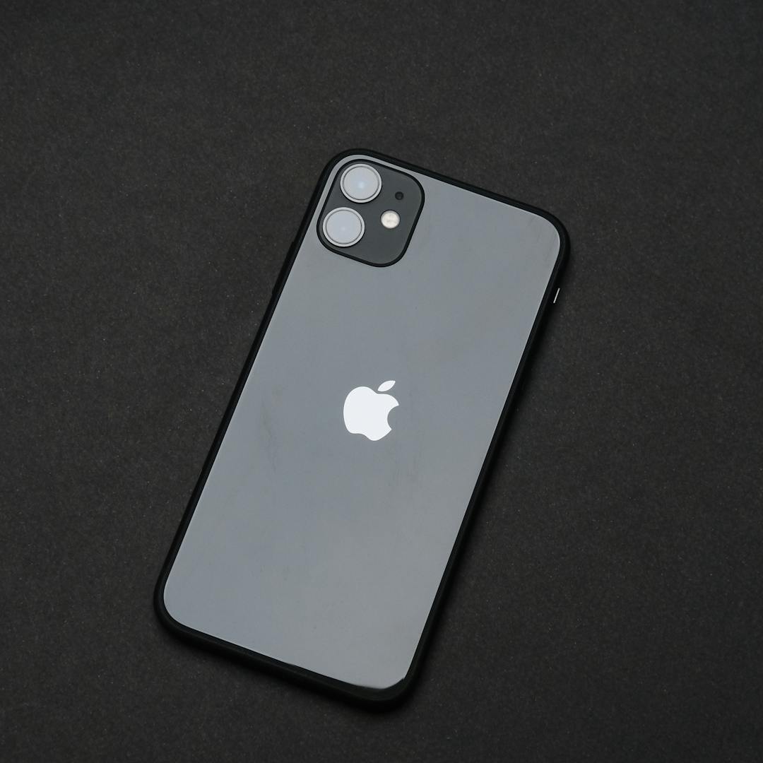 iPhone 11