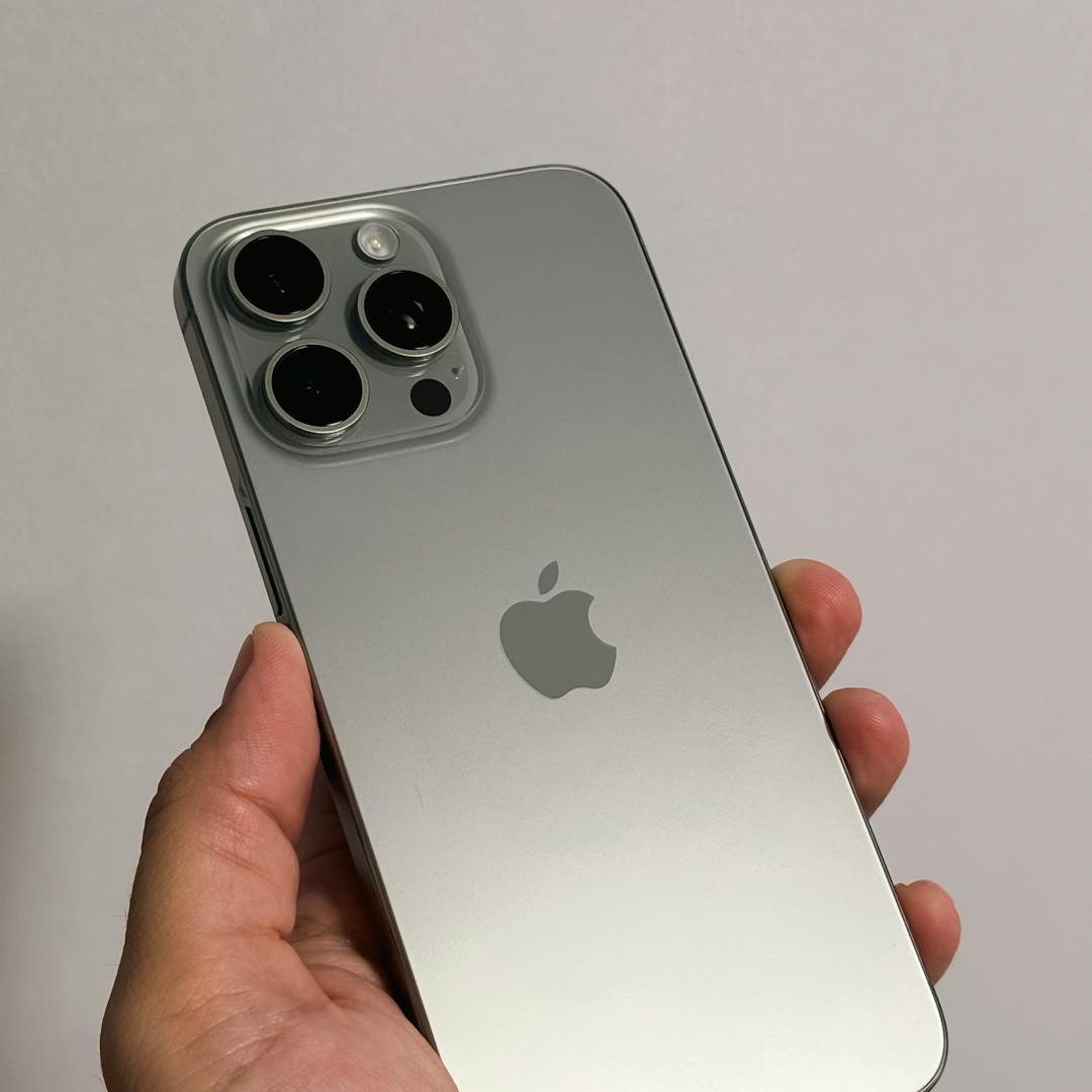 iPhone 16 Pro
