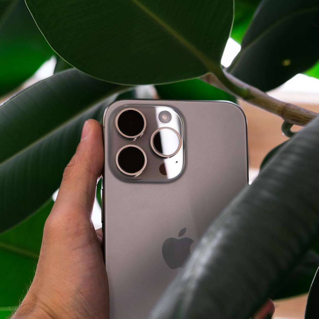 iPhone 16 Pro Max